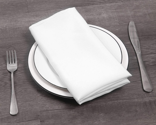 100% Polyester Dinner Napkins White Folded Flower Napkins Hotel Wedding Tablecloth